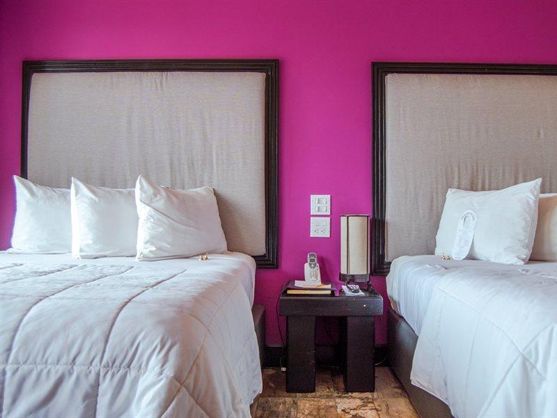 Hotel Posada El Rey Sol 엔세나다 외부 사진