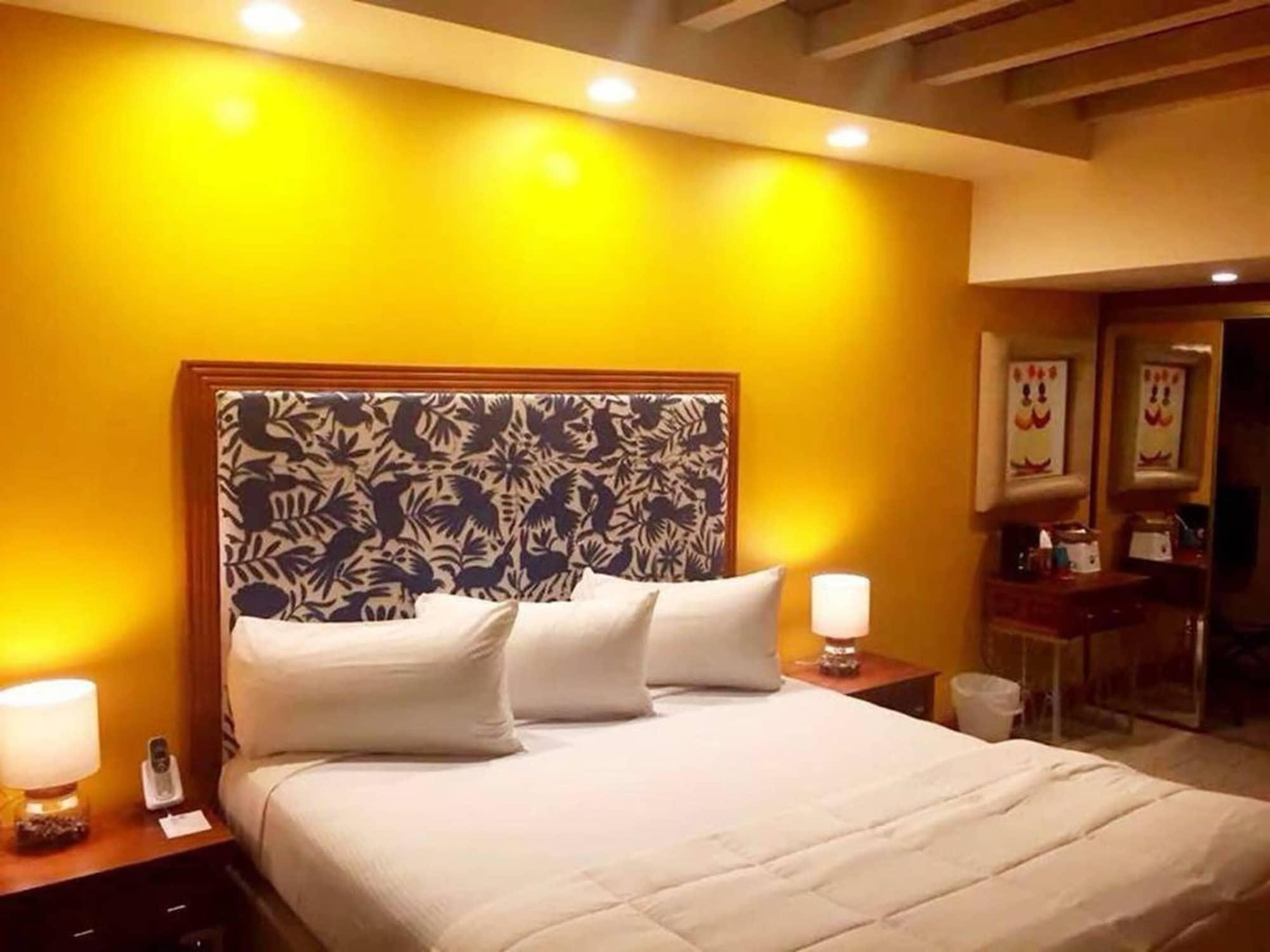 Hotel Posada El Rey Sol 엔세나다 외부 사진