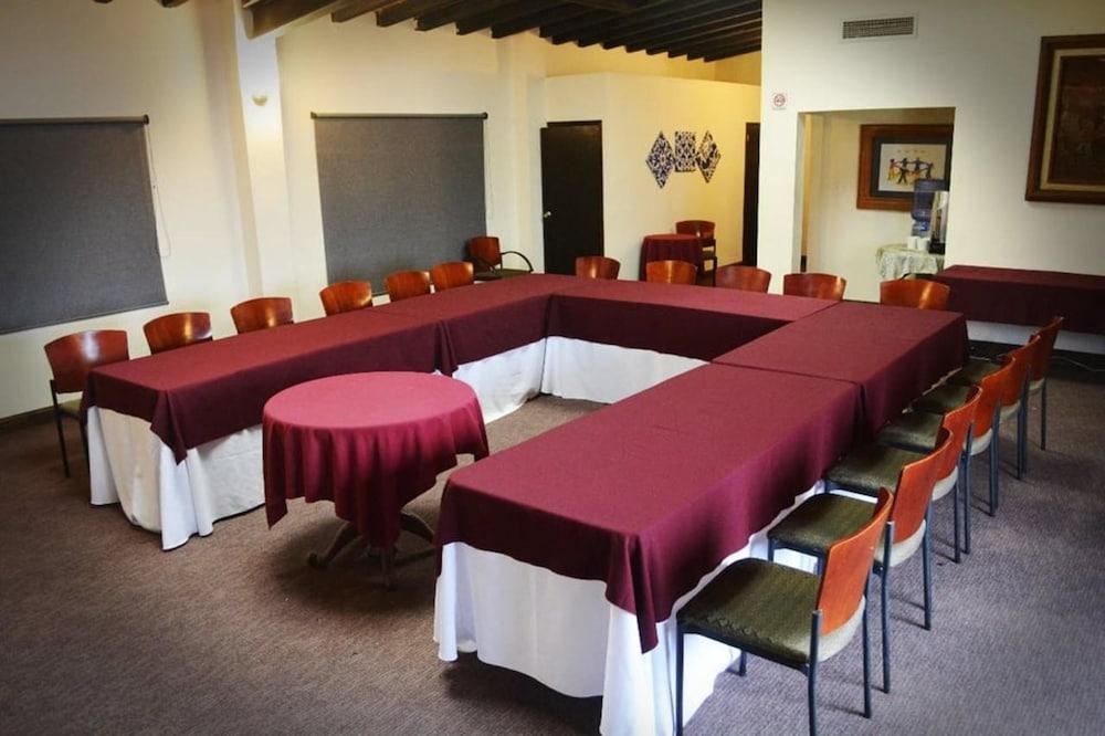 Hotel Posada El Rey Sol 엔세나다 외부 사진