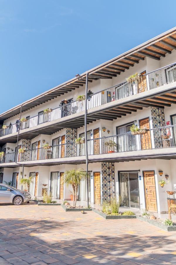 Hotel Posada El Rey Sol 엔세나다 외부 사진