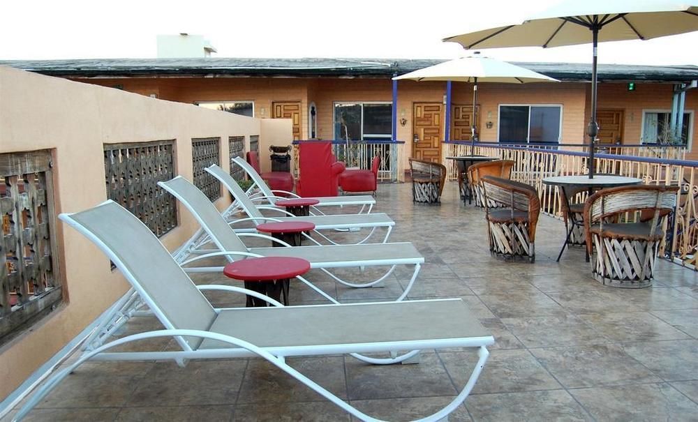 Hotel Posada El Rey Sol 엔세나다 외부 사진