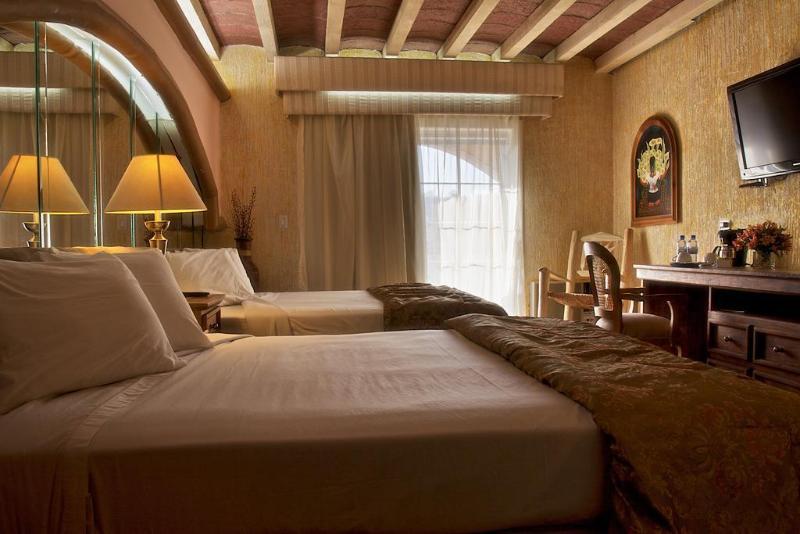 Hotel Posada El Rey Sol 엔세나다 외부 사진