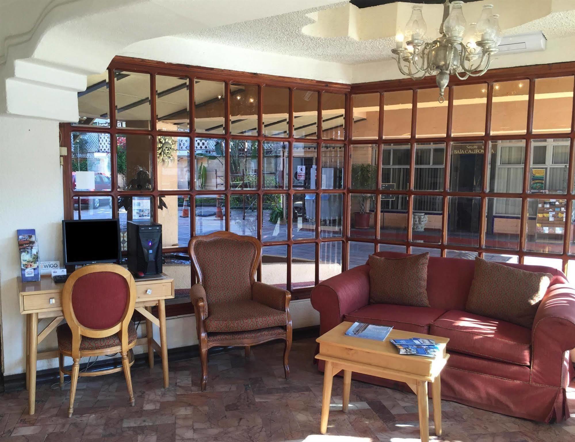 Hotel Posada El Rey Sol 엔세나다 외부 사진